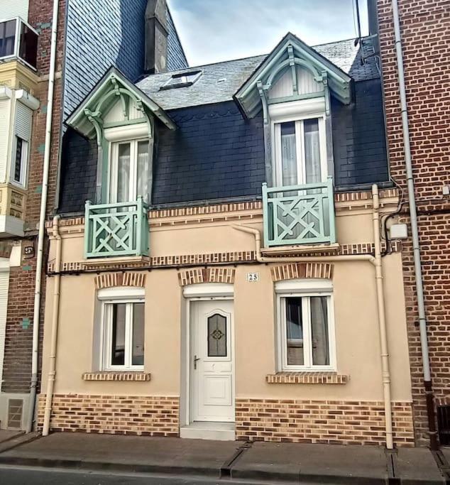 Logement Dans Maison De Pecheur Le Tréport Dış mekan fotoğraf